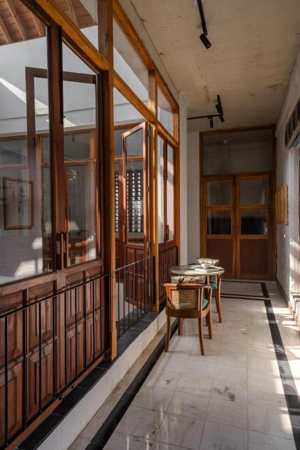 Lohonostays Library Sadhrana Bagh Gurgaon Exteriör bild